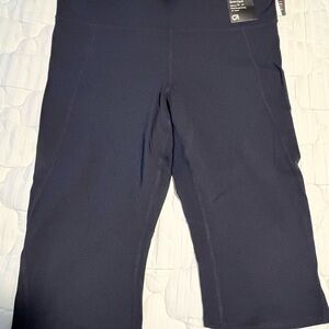 GAP Dark Blue Sprint Capris